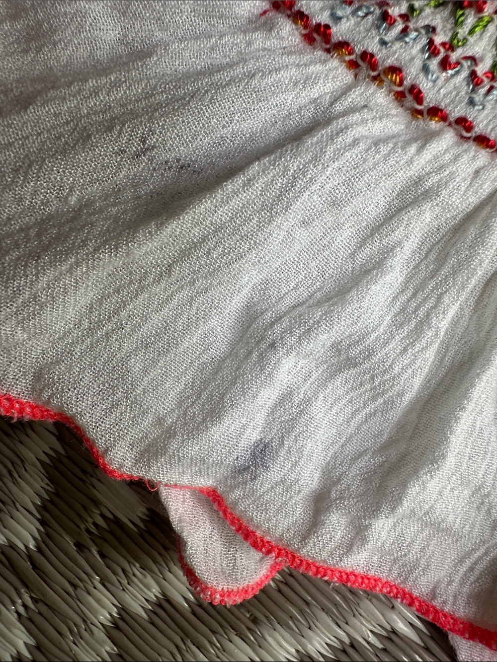 Shrinking Violet White Peasant Top with Multicolor Floral Embroidery - Picture 11 of 12